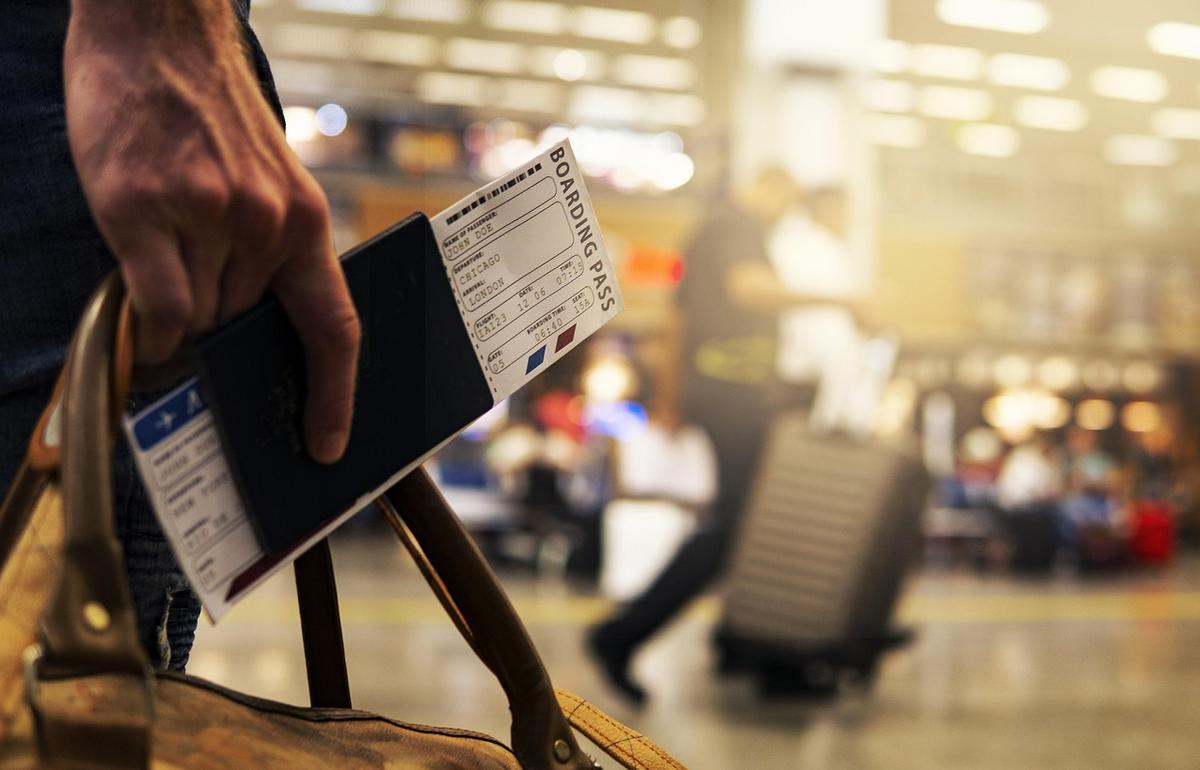 Updated: Know Your Rights at the Border with CBP as a Green Card Holder